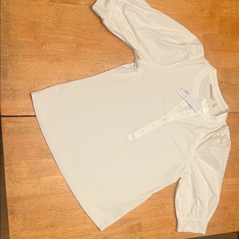 Soft Surroundings Womeks White 3/4 Button-Down Shirt- puffy sleeves light weight